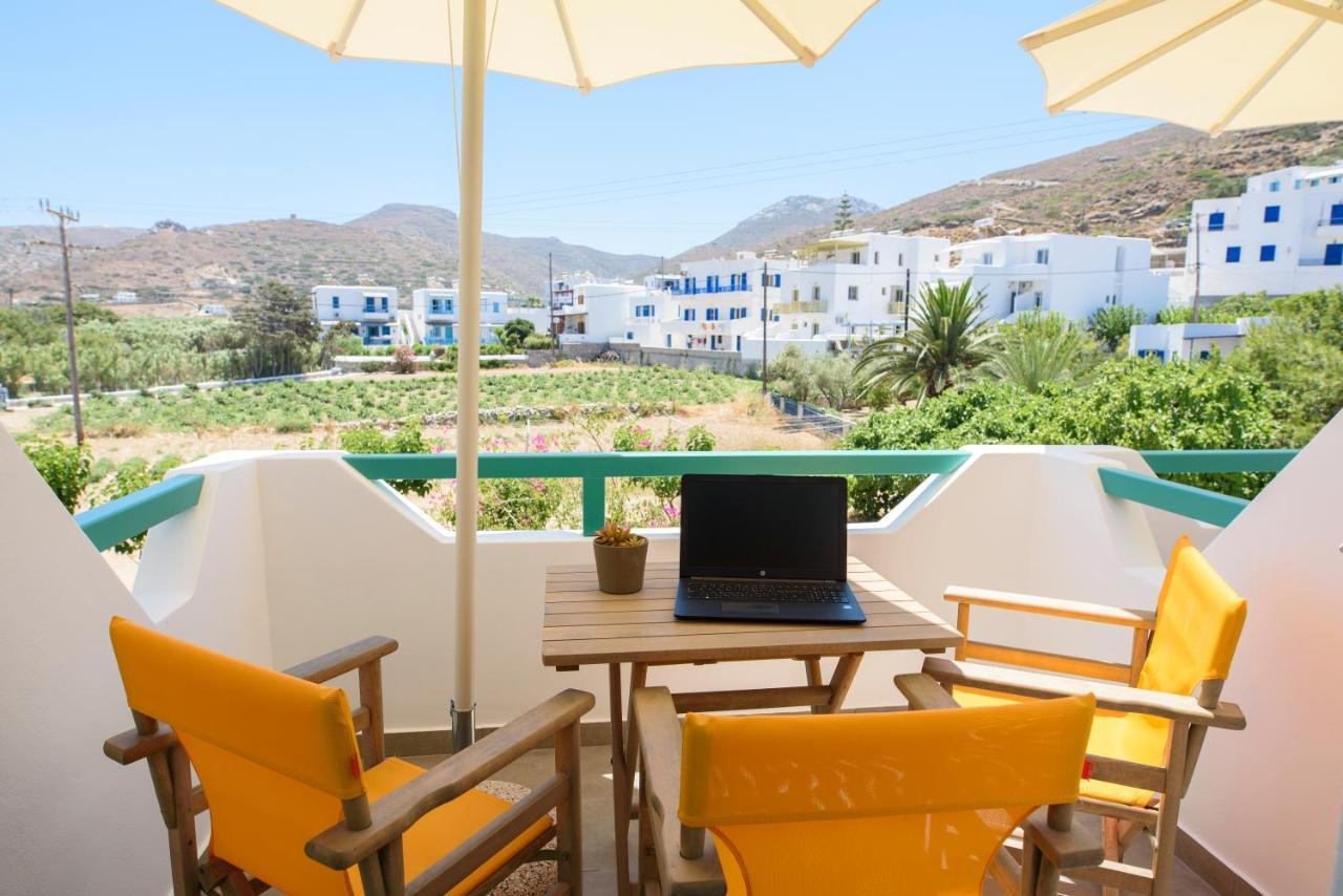 Porto Katapola Pension 外观 照片
